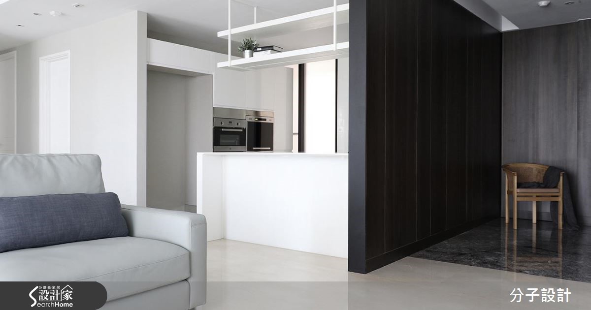 40 坪場域，設計師融入輕裝修手法，並結合開放式格局